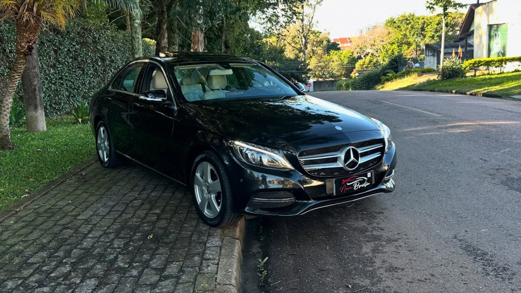 Imagem do veículo MERCEDES-BENZ C 200 2.0 CGI AVANTGARDE 16V GASOLINA 4P AUTOMÁTICO