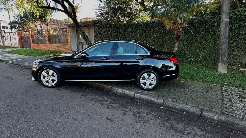 Imagem do veículo MERCEDES-BENZ C 200 2.0 CGI AVANTGARDE 16V GASOLINA 4P AUTOMÁTICO