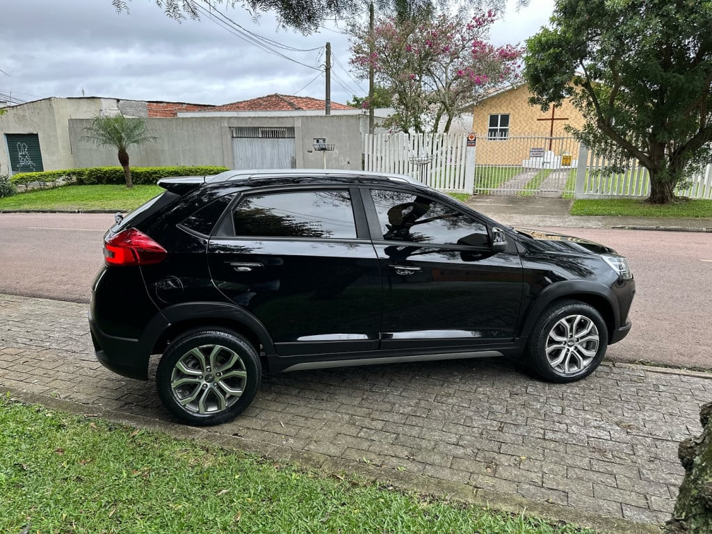 Imagem do veículo CAOA CHERY TIGGO 2 1.5 MPFI 16V FLEX LOOK 4P AUTOMÁTICO
