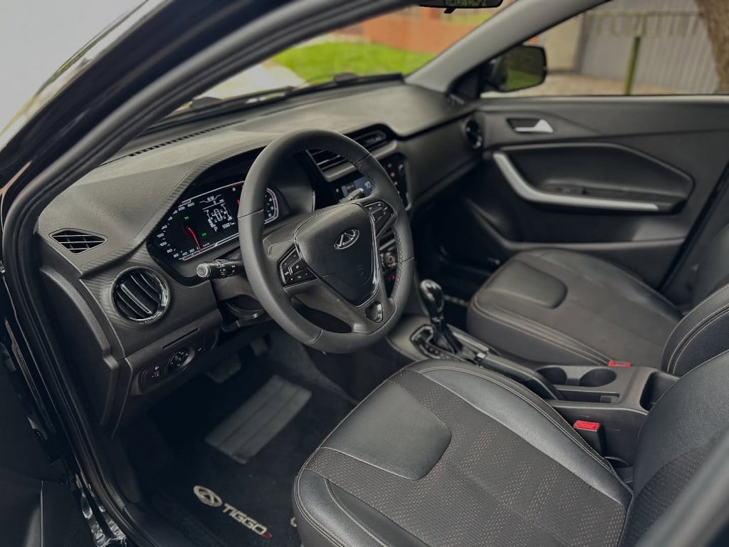 Imagem do veículo CAOA CHERY TIGGO 2 1.5 MPFI 16V FLEX LOOK 4P AUTOMÁTICO