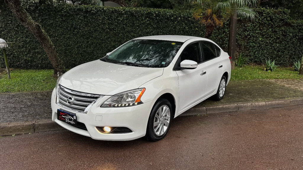 NISSAN SENTRA 2.0 SV 16V FLEXSTART 4P AUTOMÁTICO