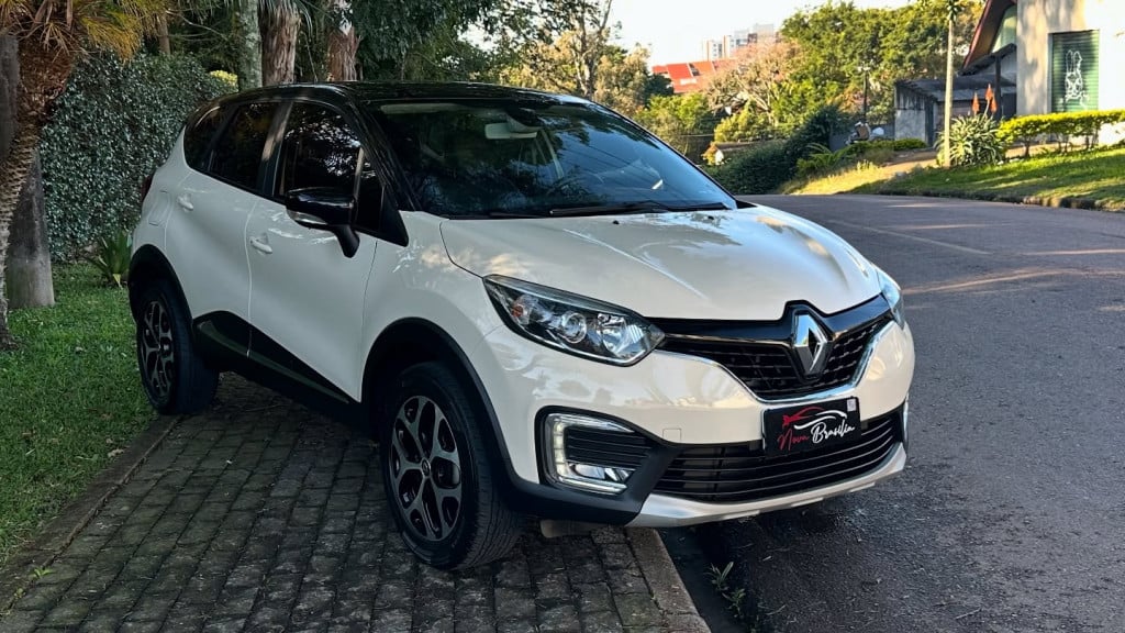 Imagem do veículo RENAULT CAPTUR 2.0 16V HI-FLEX INTENSE AUTOMÁTICO