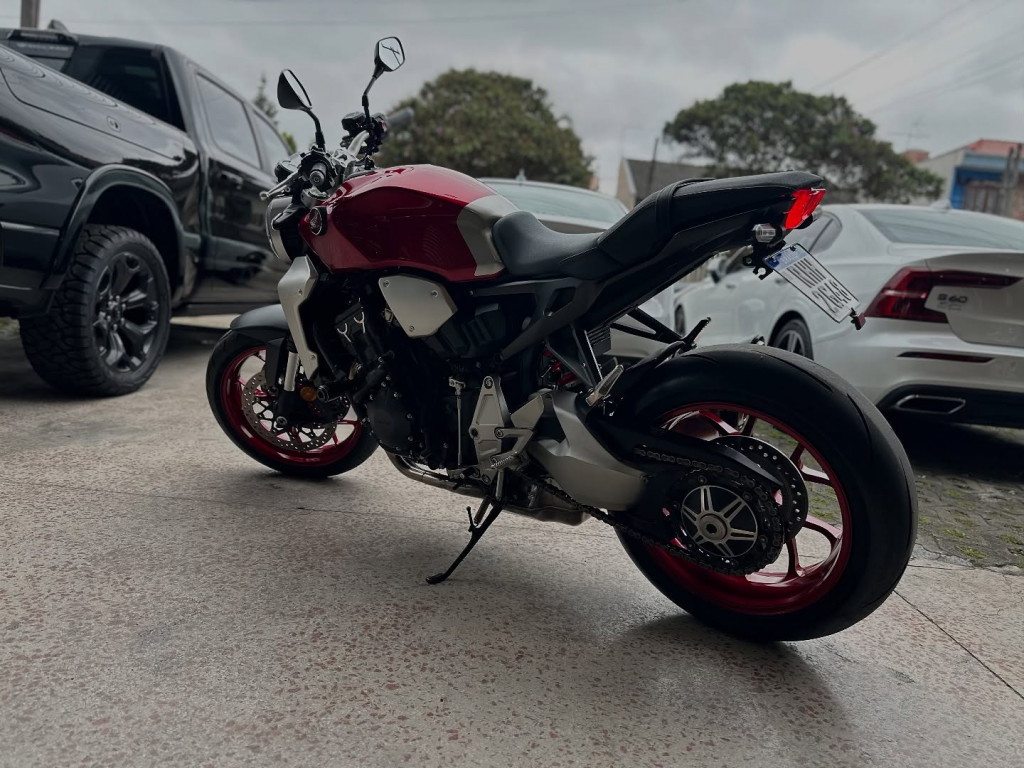 Imagem do veículo HONDA CB 1000R/ABS