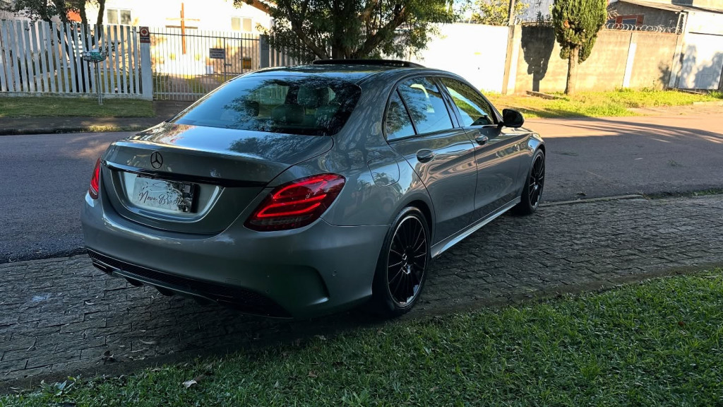 Imagem do veículo MERCEDES-BENZ C 250 2.0 CGI SPORT TURBO 16V GASOLINA 4P AUTOMÁTICO