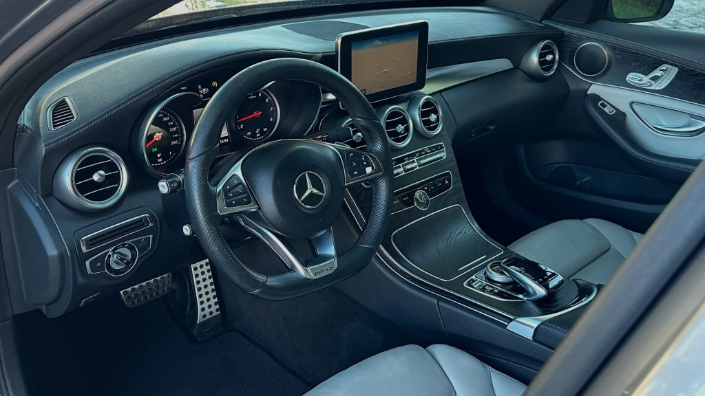 Imagem do veículo MERCEDES-BENZ C 250 2.0 CGI SPORT TURBO 16V GASOLINA 4P AUTOMÁTICO