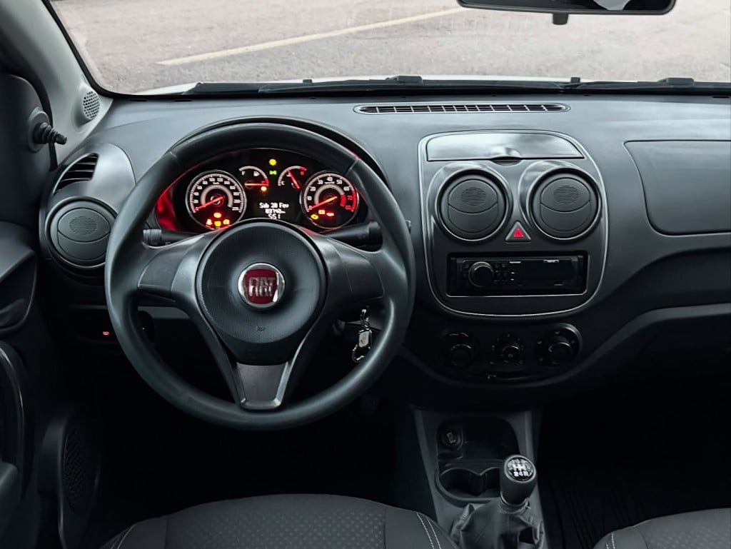 Imagem do veículo FIAT GRAND SIENA 1.0 EVO FLEX MANUAL