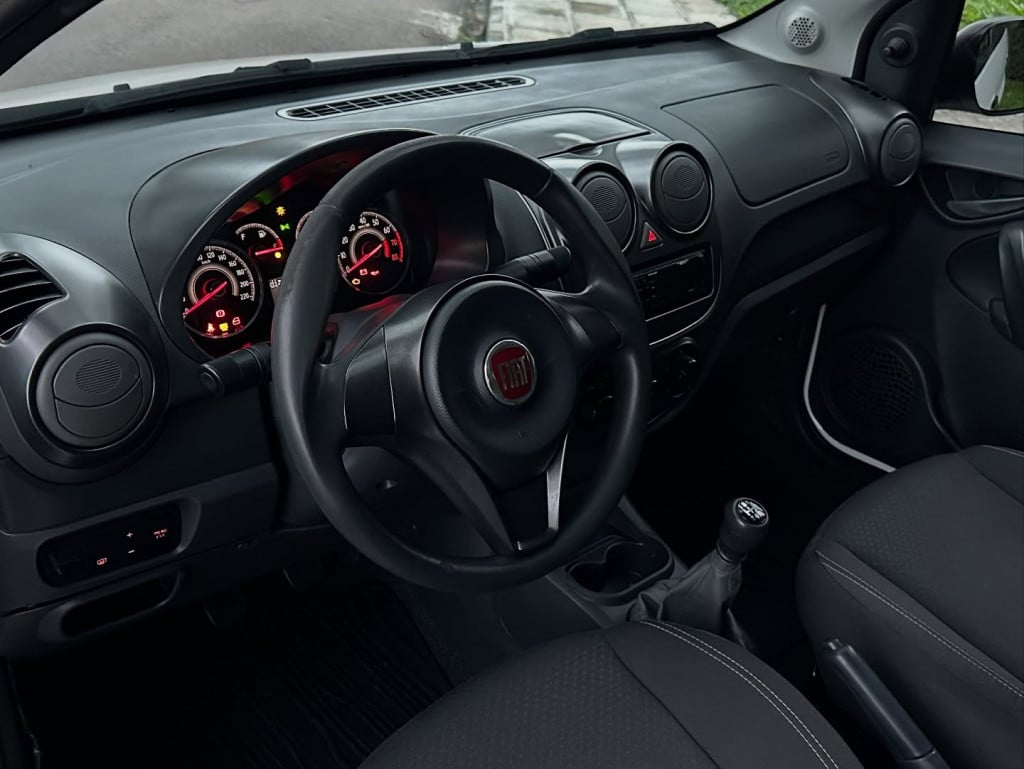 Imagem do veículo FIAT GRAND SIENA 1.0 EVO FLEX MANUAL