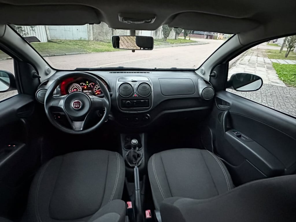 Imagem do veículo FIAT GRAND SIENA 1.0 EVO FLEX MANUAL