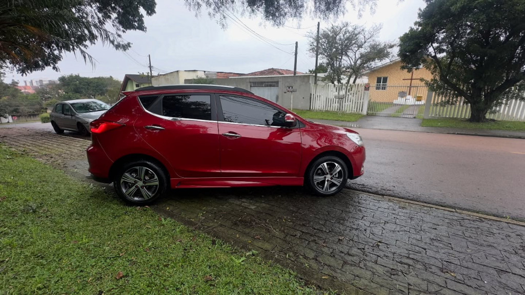 Imagem do veículo JAC T40 1.6 16V GASOLINA PLUS 4P CVT