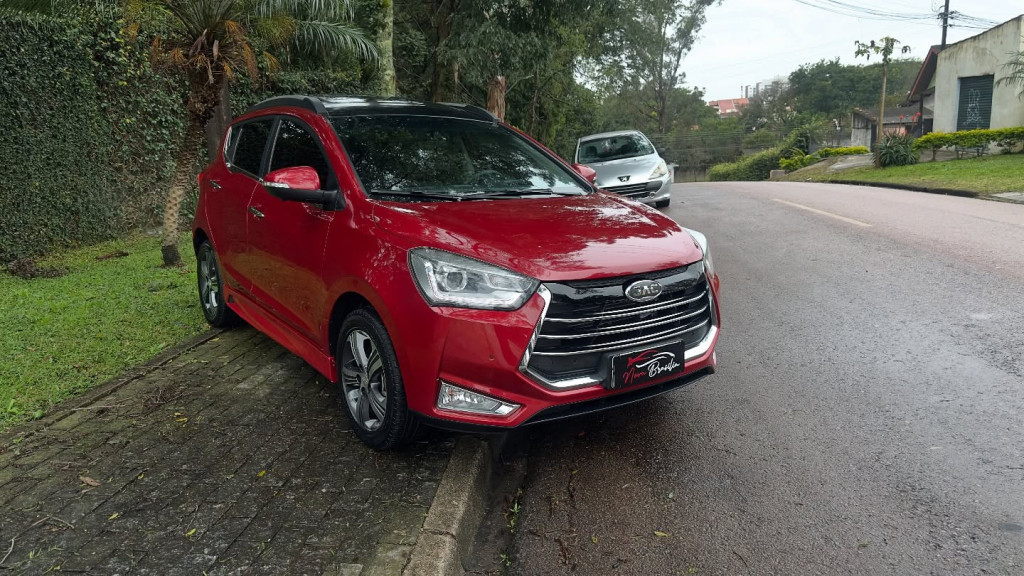 Imagem do veículo JAC T40 1.6 16V GASOLINA PLUS 4P CVT