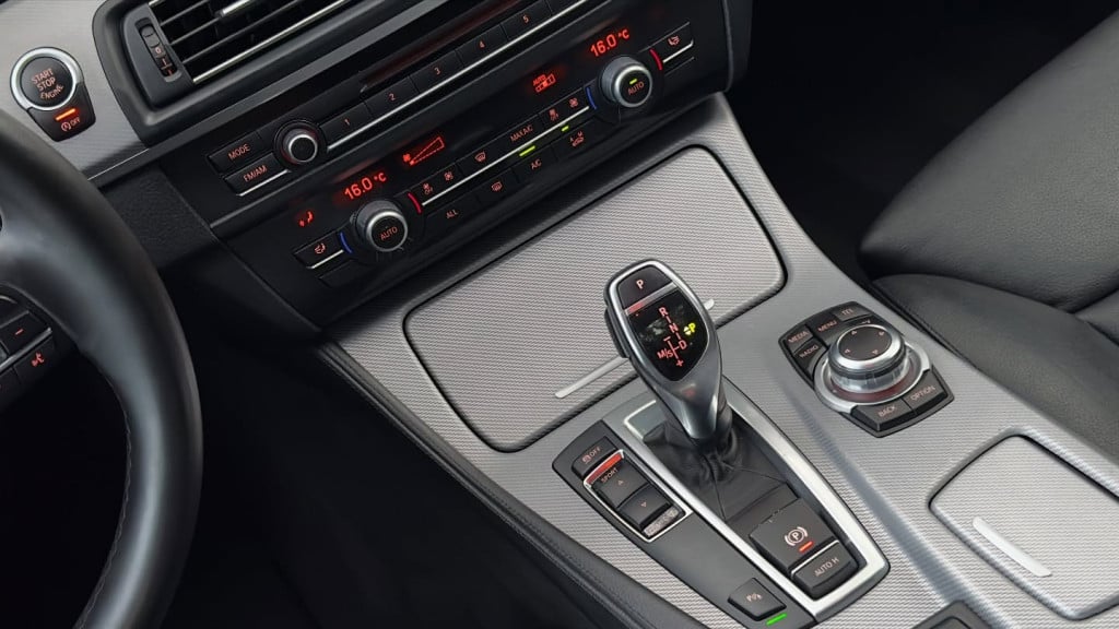 Imagem do veículo BMW 528i 2.8 SEDAN 24V GASOLINA 4P AUTOMÁTICO