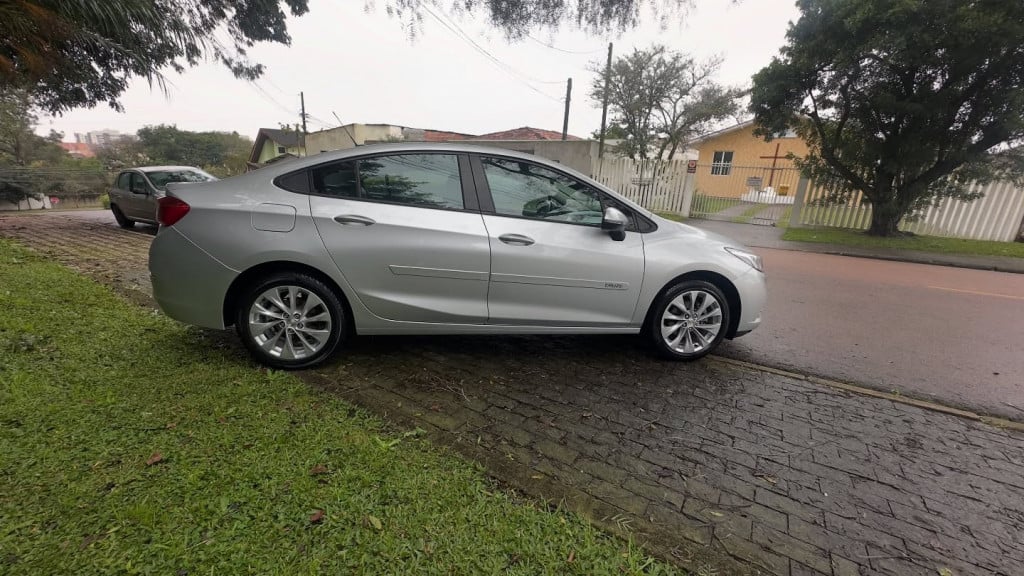 Imagem do veículo CHEVROLET CRUZE 1.4 TURBO LT 16V FLEX 4P AUTOMÁTICO