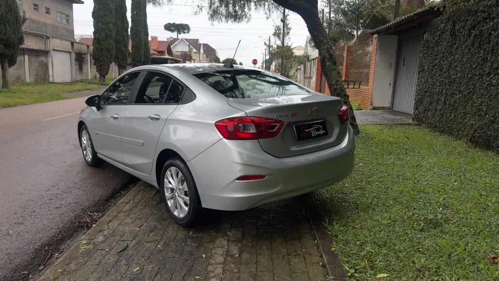 Imagem do veículo CHEVROLET CRUZE 1.4 TURBO LT 16V FLEX 4P AUTOMÁTICO