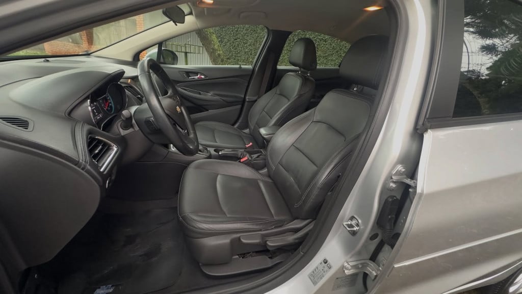Imagem do veículo CHEVROLET CRUZE 1.4 TURBO LT 16V FLEX 4P AUTOMÁTICO