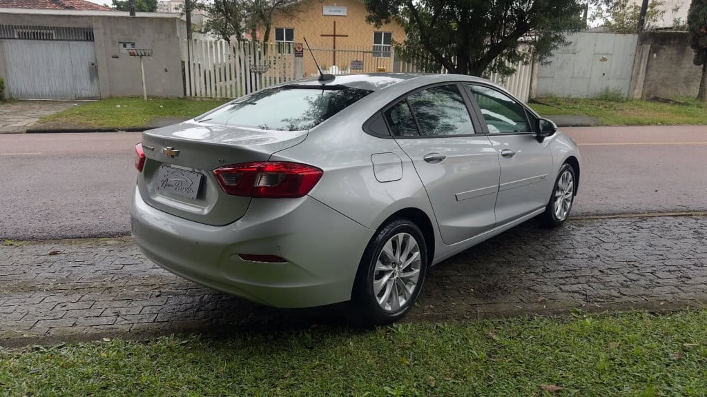 Imagem do veículo CHEVROLET CRUZE 1.4 TURBO LT 16V FLEX 4P AUTOMÁTICO
