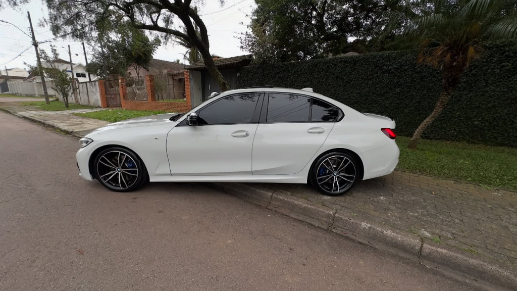 Imagem do veículo BMW 330i 2.0 16V TURBO GASOLINA SPORT AUTOMÁTICO