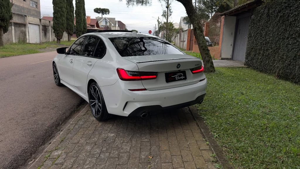 Imagem do veículo BMW 330i 2.0 16V TURBO GASOLINA SPORT AUTOMÁTICO