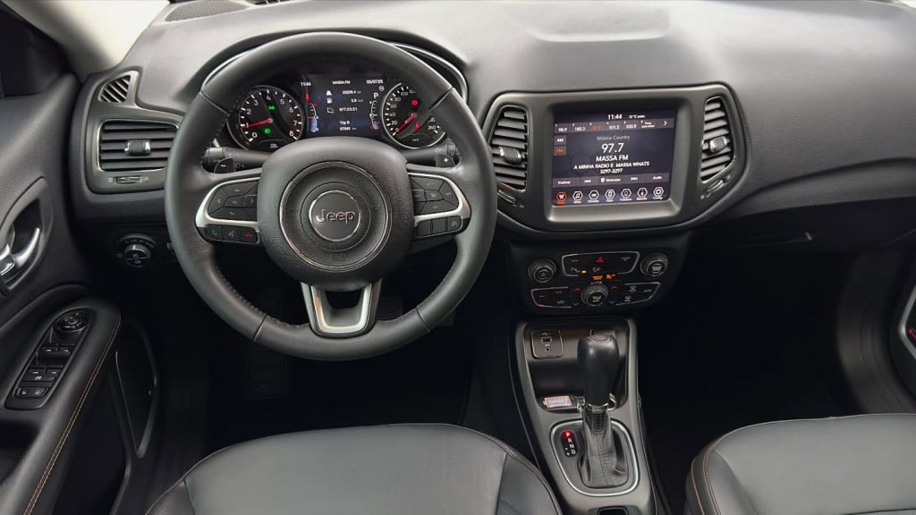 Imagem do veículo JEEP COMPASS 2.0 16V FLEX LONGITUDE AUTOMÁTICO