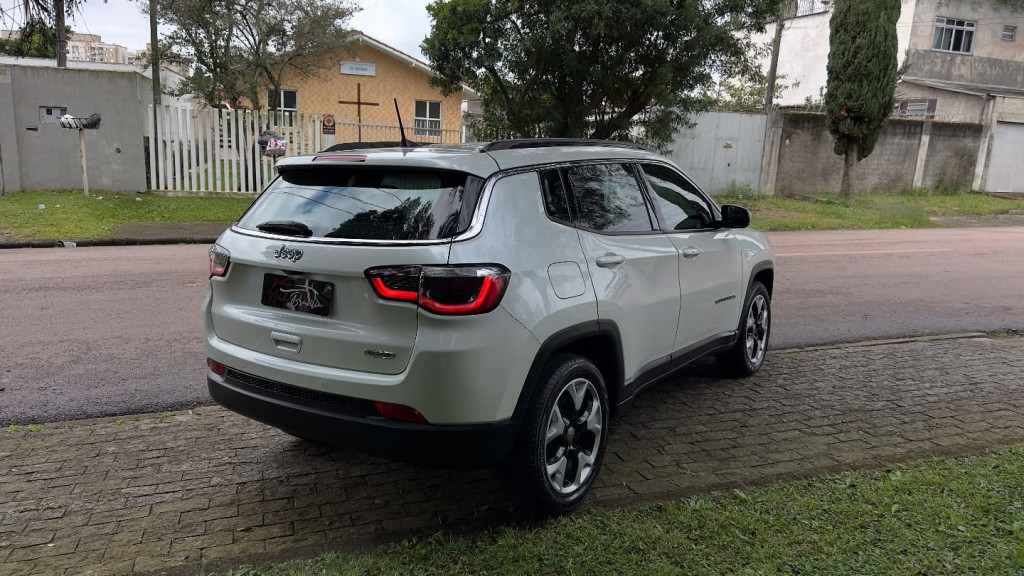 Imagem do veículo JEEP COMPASS 2.0 16V FLEX LONGITUDE AUTOMÁTICO