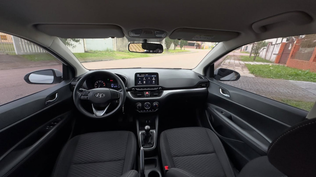 Imagem do veículo HYUNDAI HB20 1.0 12V FLEX EVOLUTION MANUAL