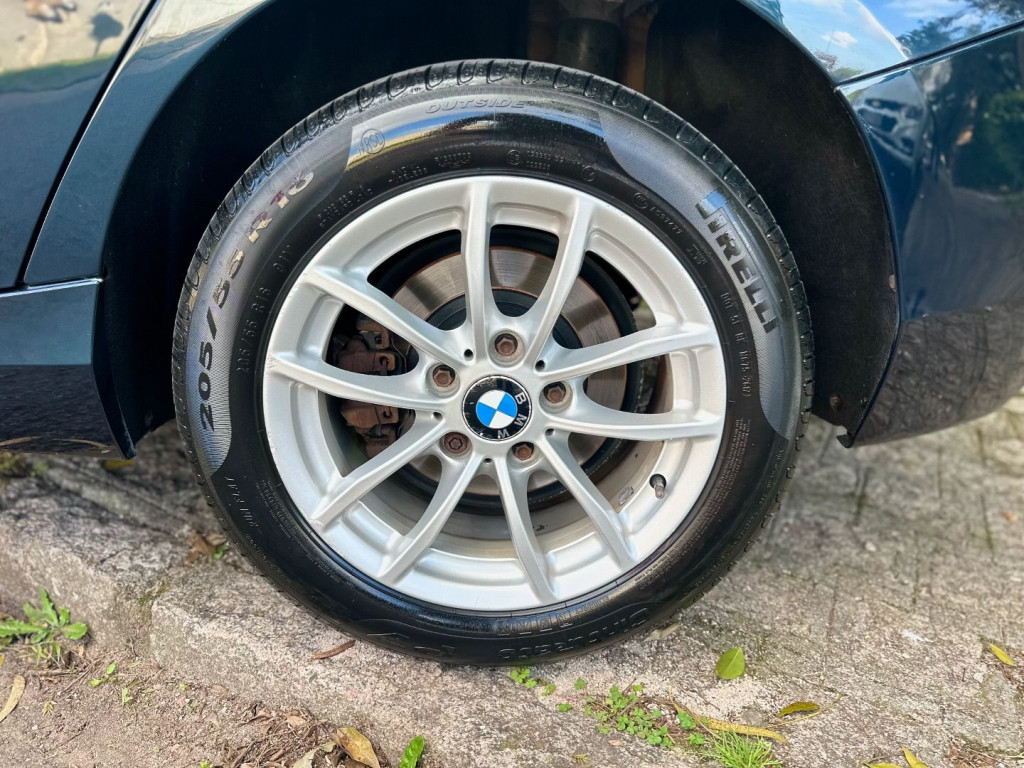 Imagem do veículo BMW 118i 1.6 16V TURBO GASOLINA 4P AUTOMÁTICO