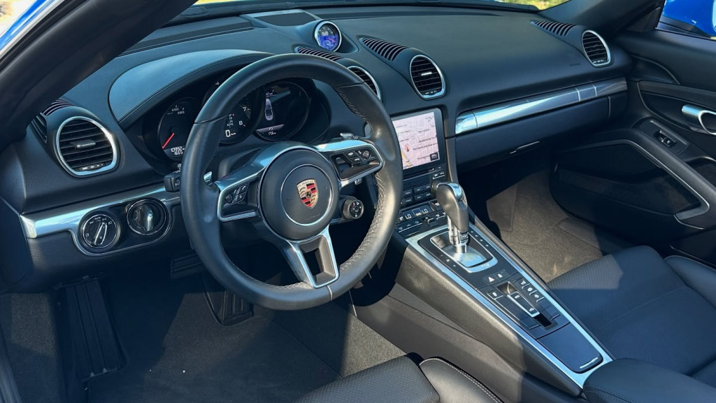 Imagem do veículo PORSCHE 718 2.0 16V H4 GASOLINA BOXSTER PDK