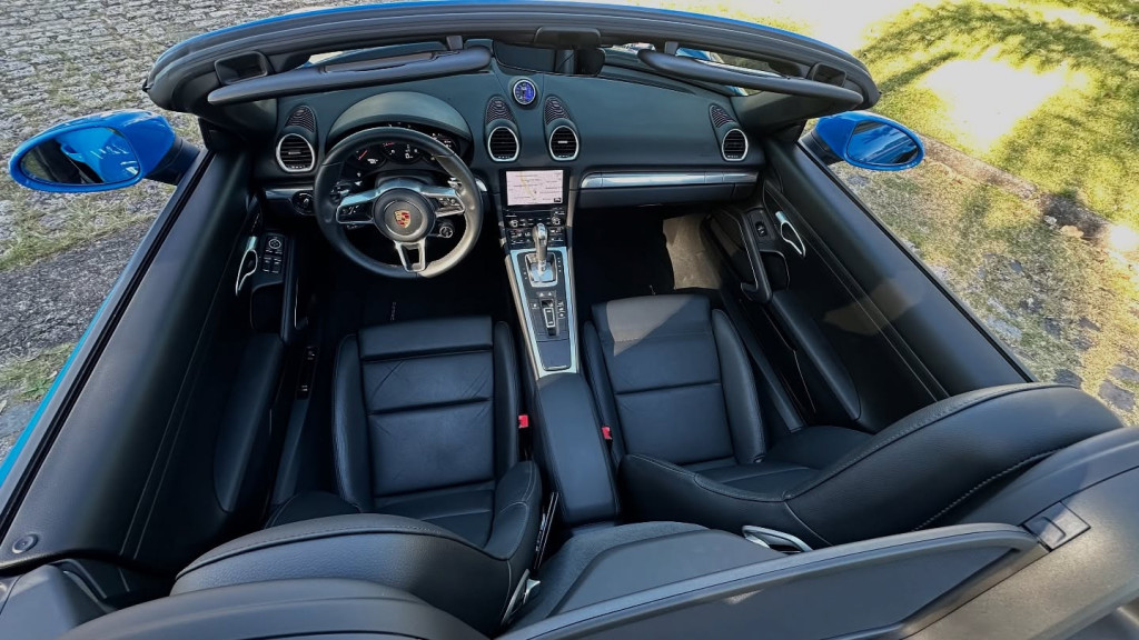 Imagem do veículo PORSCHE 718 2.0 16V H4 GASOLINA BOXSTER PDK
