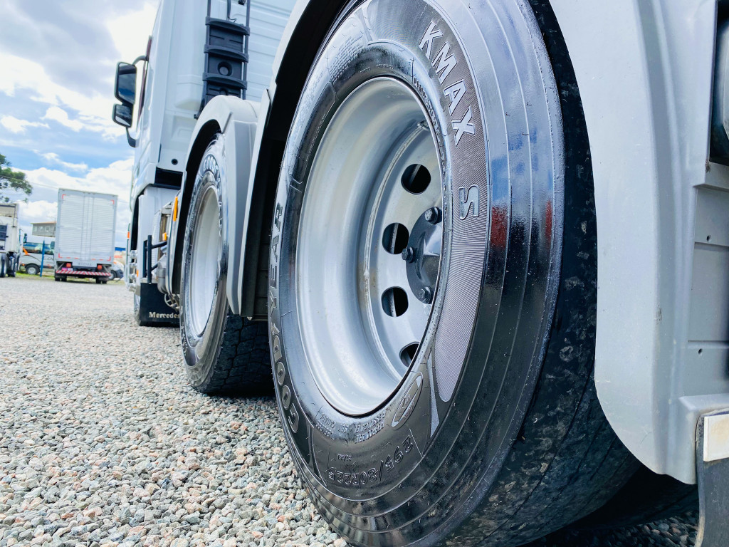 Imagem do veículo MERCEDES-BENZ Actros 2546 2019 6x2 | Único Dono