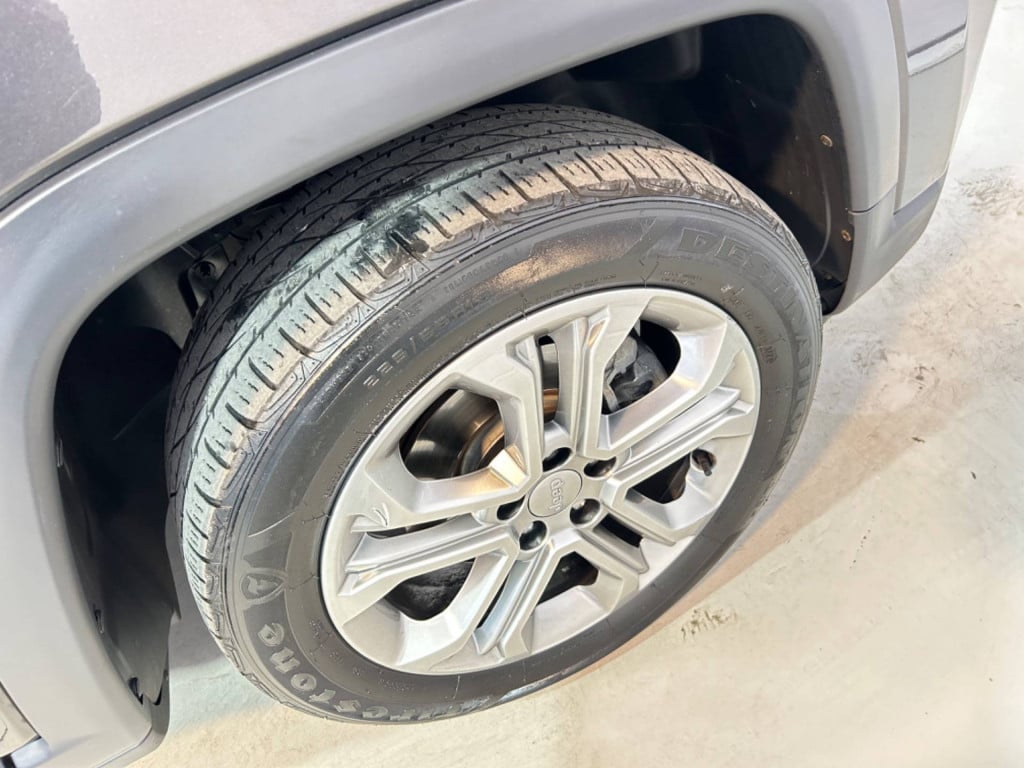 Imagem do veículo Jeep Compass Long Tf 2022