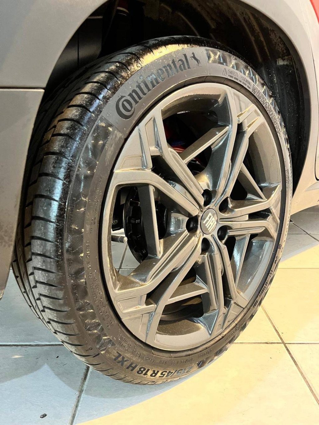Imagem do veículo Fastback Turbo 270 2023