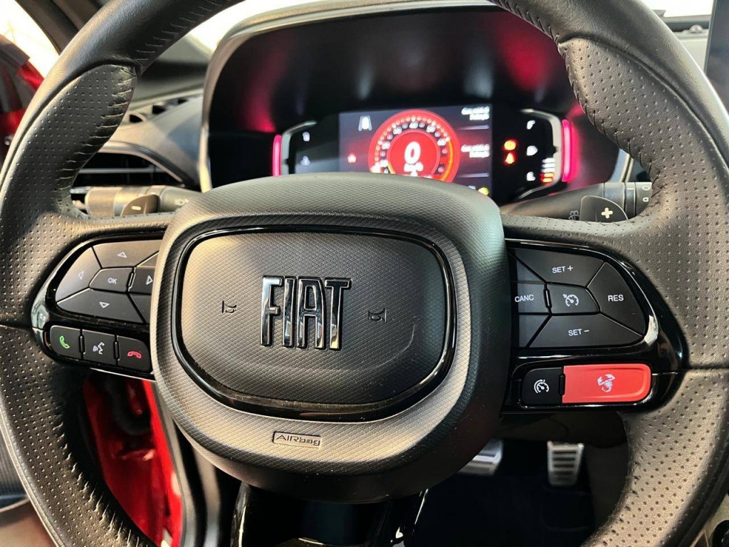 Imagem do veículo Fastback Turbo 270 2023