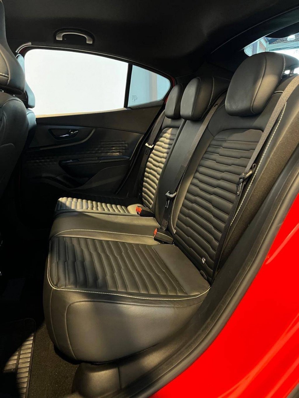 Imagem do veículo Fastback Turbo 270 2023