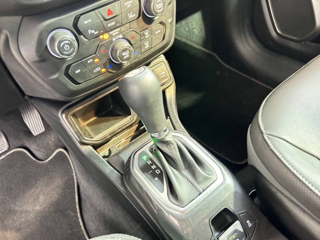 Imagem do veículo Jeep Renegade Lgtd T270 2023