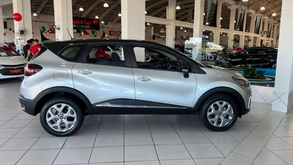 Imagem do veículo Captur Life 16a 2019