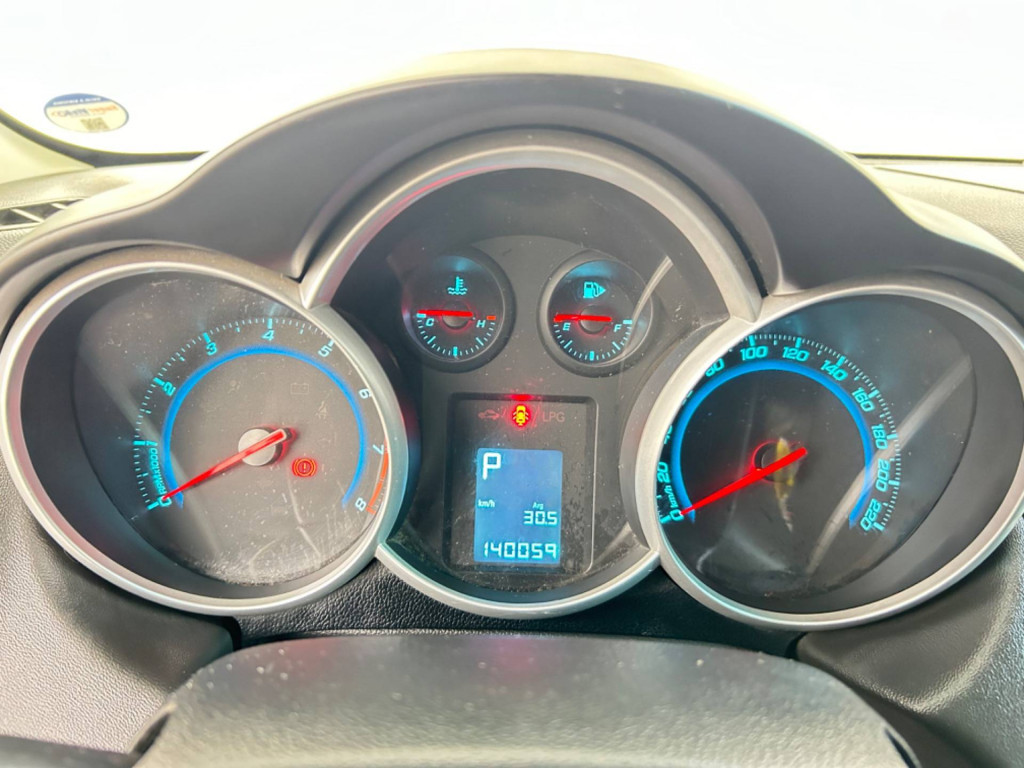 Imagem do veículo Cruze Lt Hb 2015
