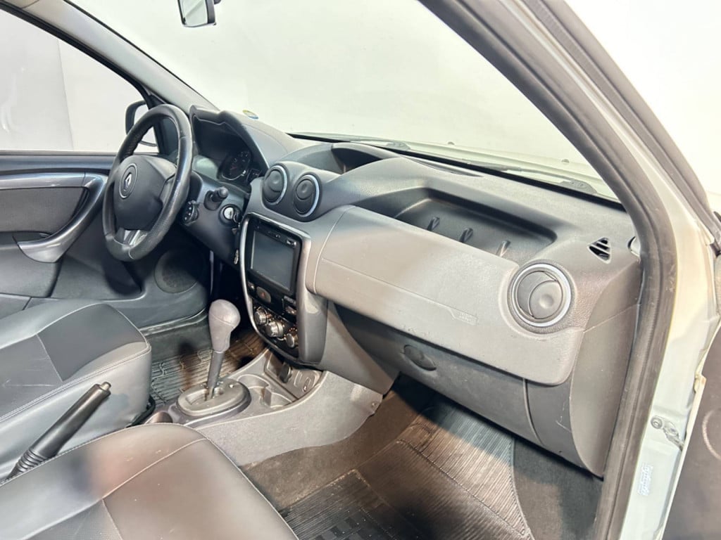 Imagem do veículo Duster 20 D 4x2a 2015