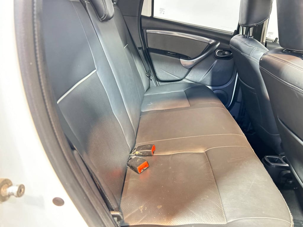 Imagem do veículo Duster 20 D 4x2a 2015