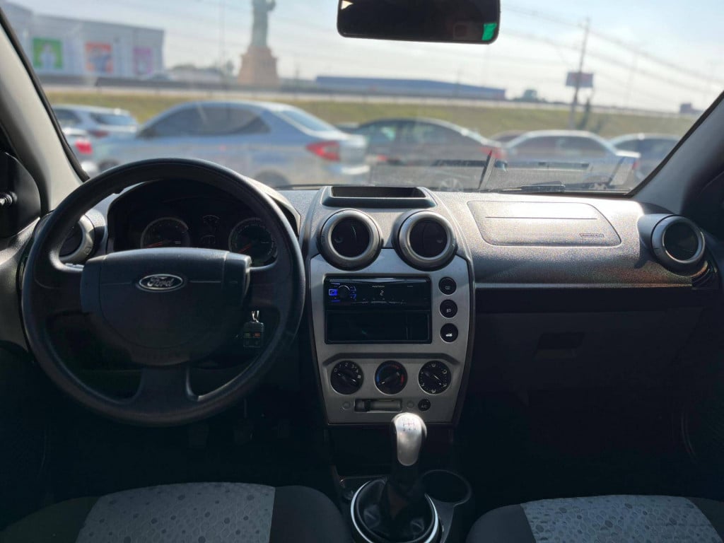Imagem do veículo Ford Fiesta Flex 2014