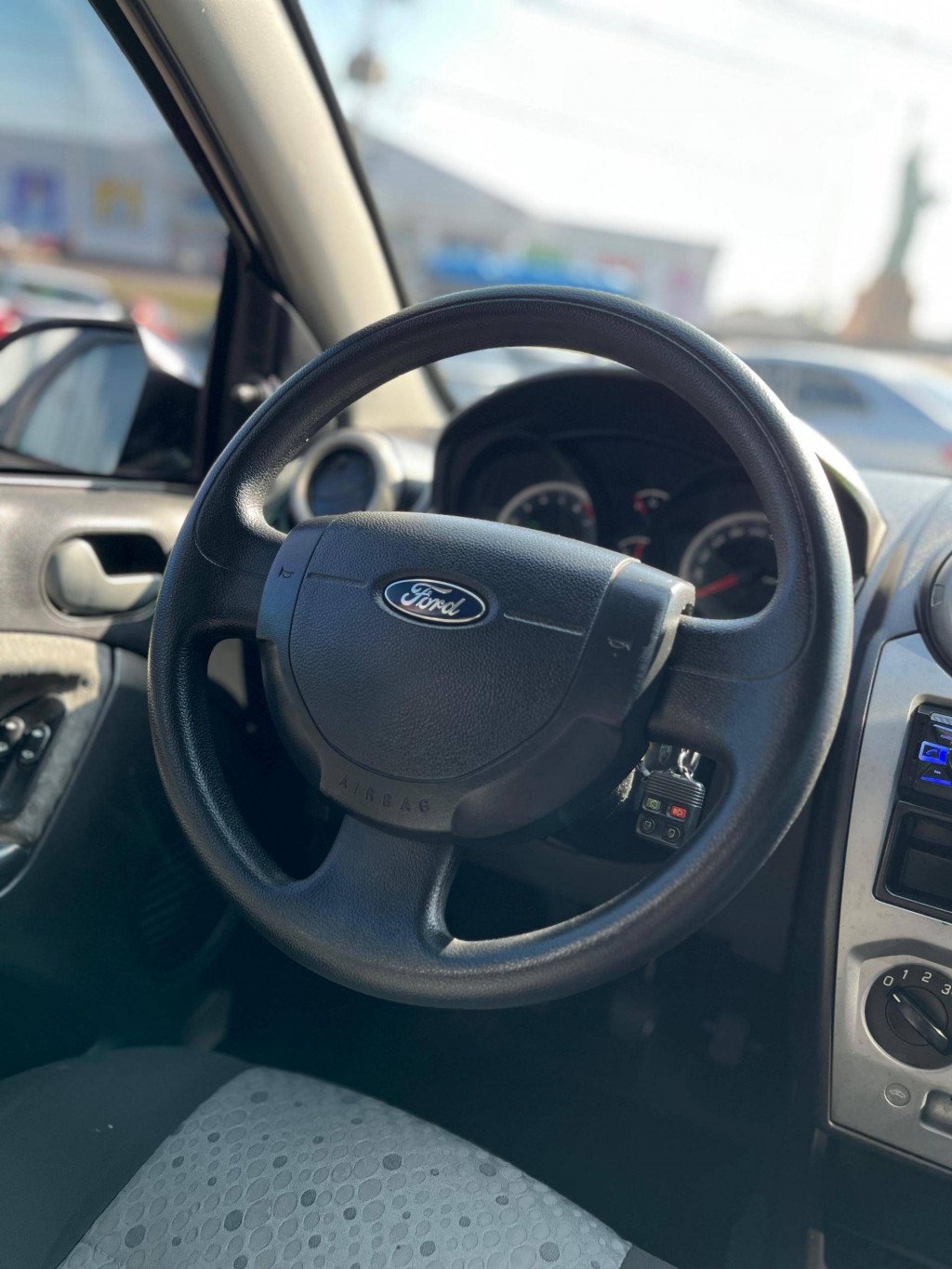 Imagem do veículo Ford Fiesta Flex 2014
