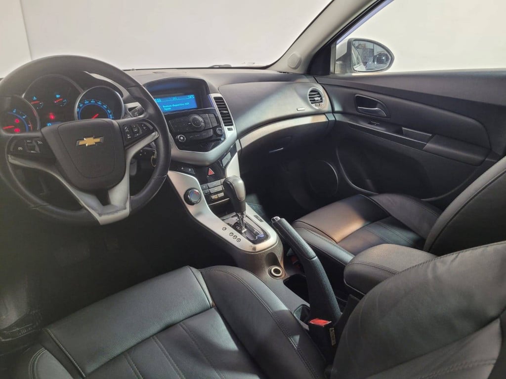 Imagem do veículo Cruze Lt Nb 2015