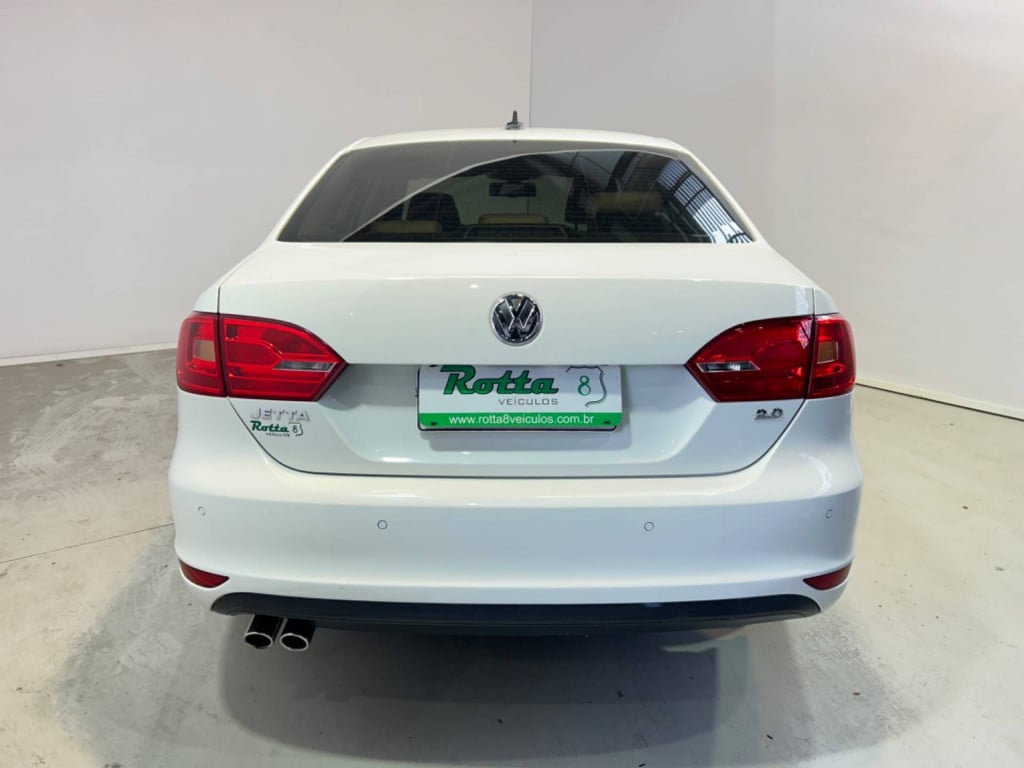 Imagem do veículo Jetta 2.0 2014