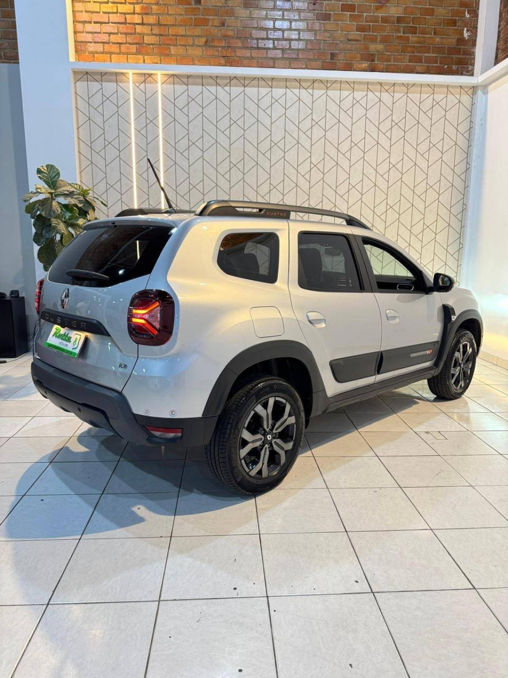 Imagem do veículo Duster Icout Tce 2025