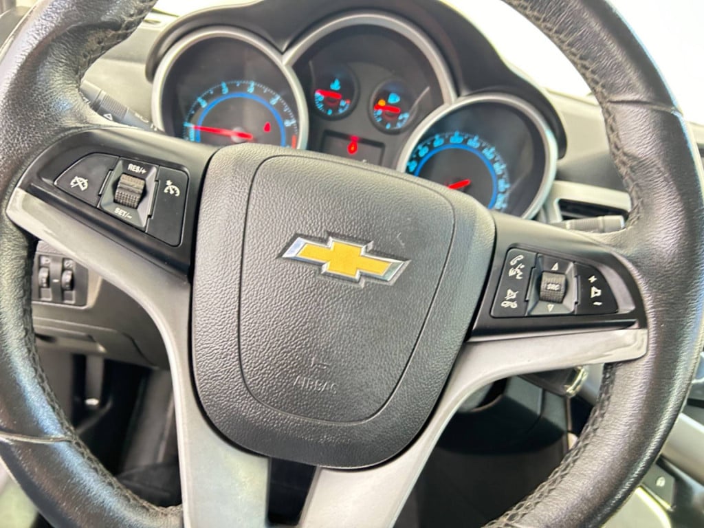 Imagem do veículo Cruze Lt Nb 2015