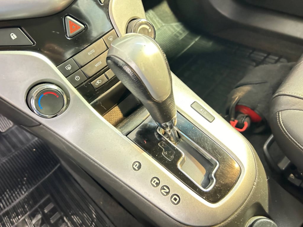 Imagem do veículo Cruze Lt Nb 2015
