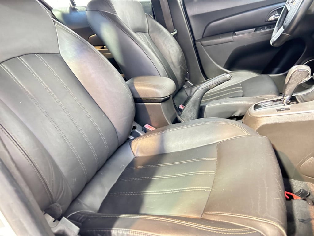 Imagem do veículo Cruze Lt Nb 2015
