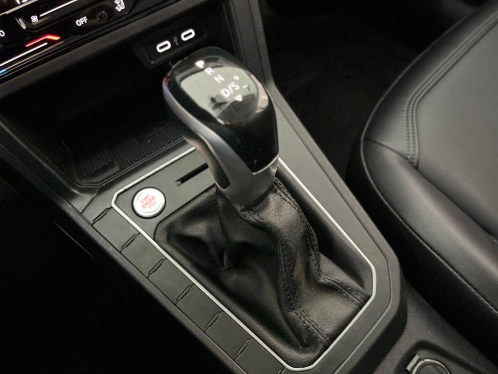 Imagem do veículo Volkswagen Polo Hl Ab 2024