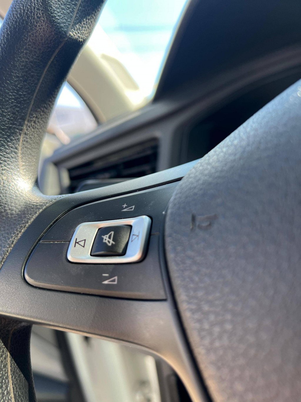 Imagem do veículo Volkswagen Polo Track Ma 2023