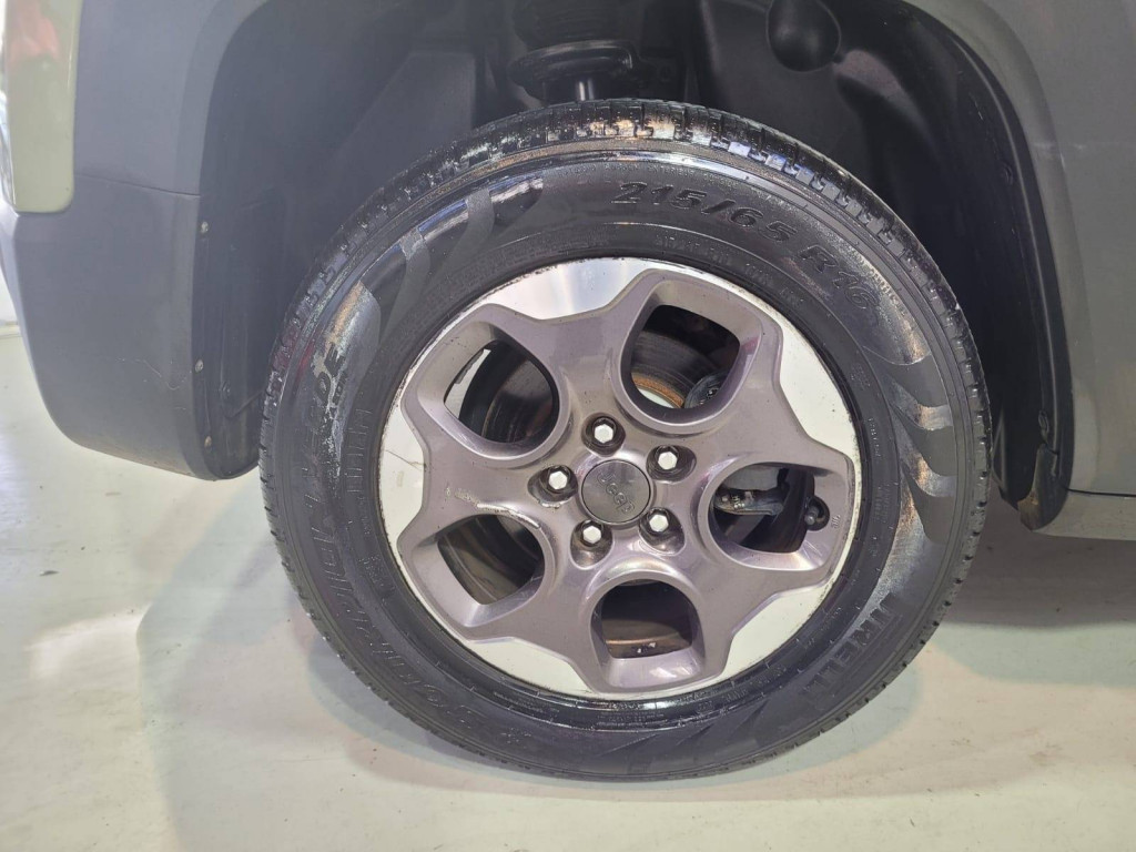 Imagem do veículo Renegade Sport At 2016
