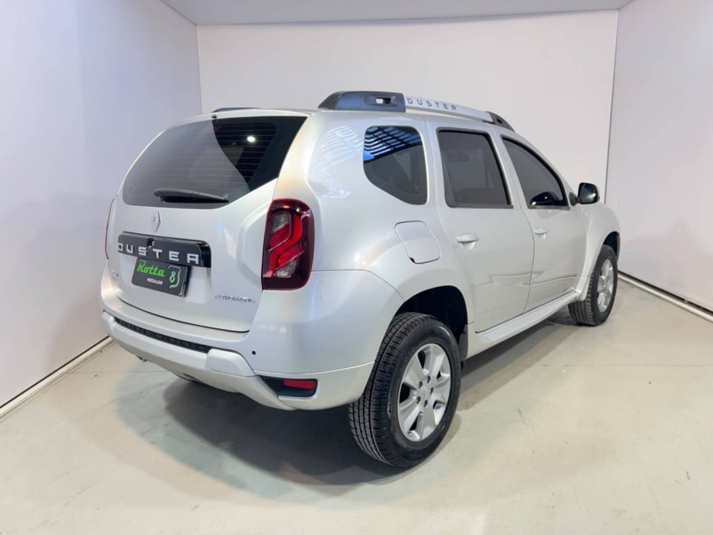 Imagem do veículo Duster 20 D 4x2 2017