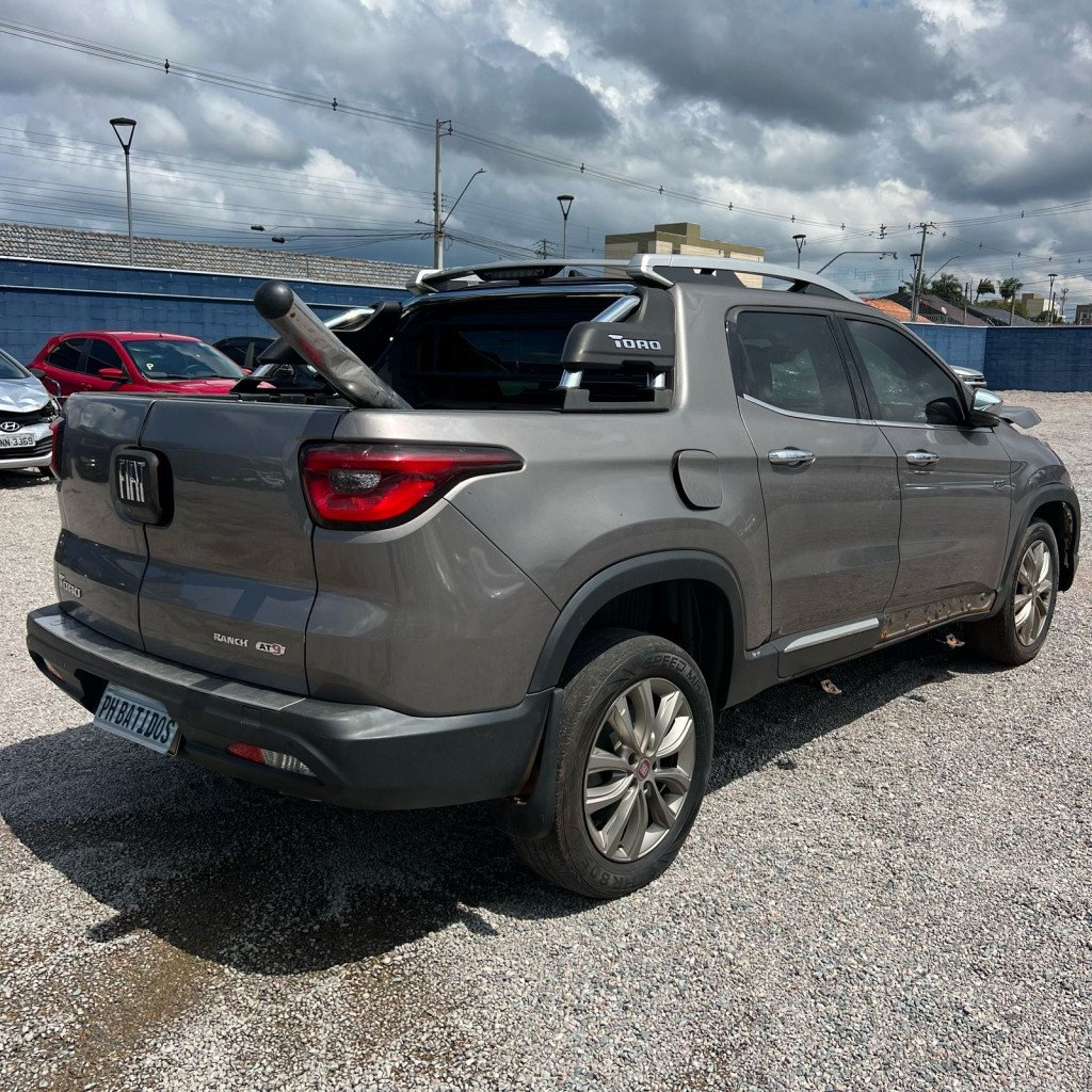 Imagem do veículo FIAT TORO 2.0 16V TURBO DIESEL RANCH 4WD AT9